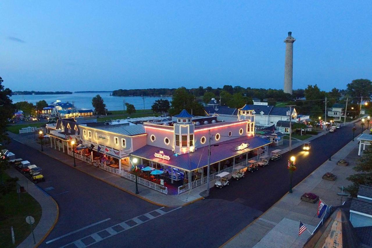 A Place At The Bay Put-in-Bay Extérieur photo